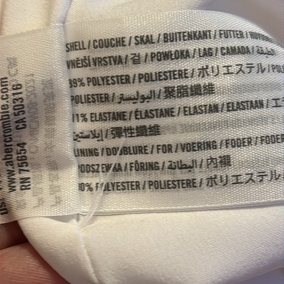 Abercrombie & Fitch Women’s White Hooded zip front Jacket water resistant Medium - Picture 8 of 8